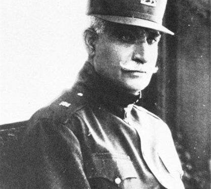 گذری بر نخست وزیری رضاخان