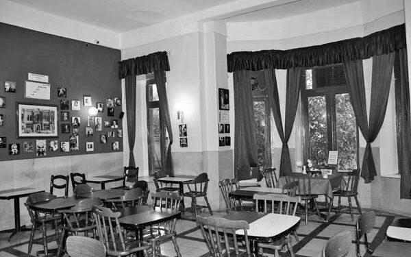 قدیمی ترین قنادی تهران کجا بود؟