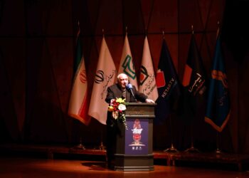 از ۳ پژوهشگر مرکز اسناد انقلاب اسلامی تجلیل شد