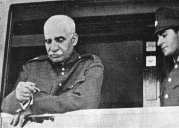 پایان بازی رضاشاه؛ وقتی «شاه بادمجان فروش» خطاب شد!