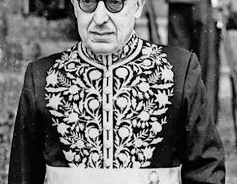 زندگینامه احمد قوام، سیاستمدار و نخستوزیر دوره قاجار و پهلوی