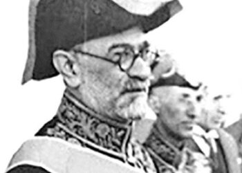 سیاست اقتصادی دولت فروغی پس از اشغال ایران چگونه بود؟