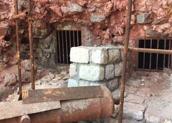 تخریب قلعه پرتغالی‌ها قشم توسط میراث فرهنگی