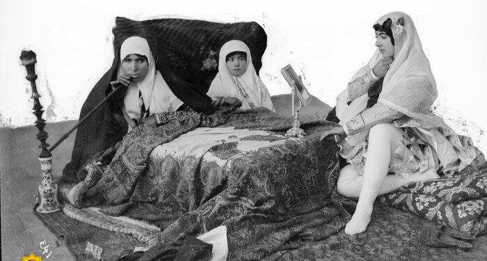 زنان متفکر در حرمسراهای قاجار+ عکس