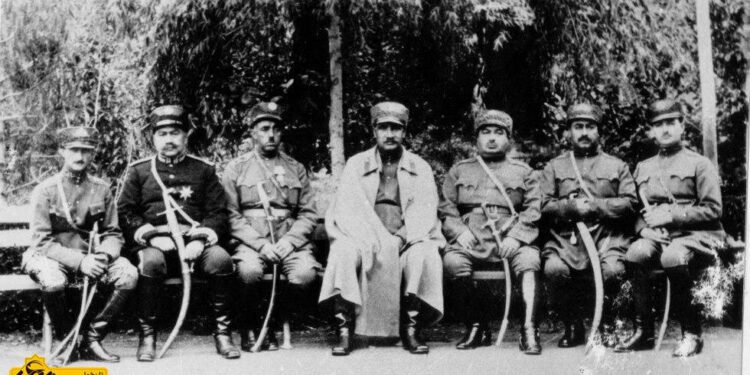 ارتش ۴۰ هزار نفری؛ ابزار شخصی رضاخان؟!