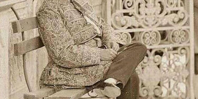 فرارِ سلطان صاحبقران از “وبا”