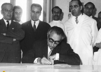 پیامد‌های عشق پهلوی به ۷ خواهر نفتی!