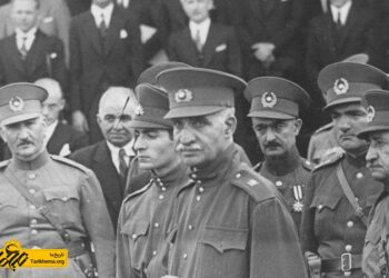 چگونگی شکل گیری ارتش متحدالشکل ایران