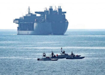 آمادگی برای هرگونه تهدیدات احتمالی در تنگه هرمز