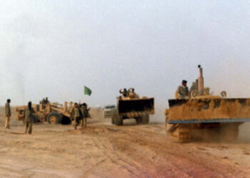 تلاش جهادگران سازندگی برای هموارسازی جاده‌ها