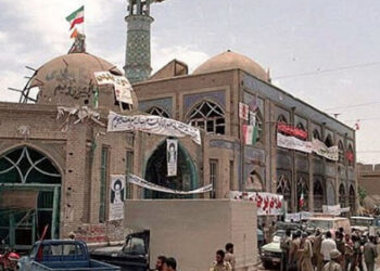 سجده و نماز شکر در مسجد جامع خرمشهر