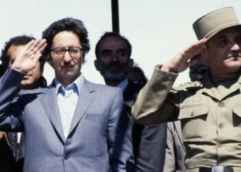 تأثیر برکناری بنی‌صدر در پیشبرد امور جنگ