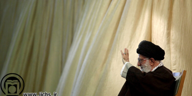 «پیوند رهبر و ملت پس از زعامت» در آیینه تصاویر(۲)