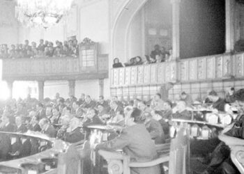 مواجهه مجلس شورای ملی با بحران فلسطین