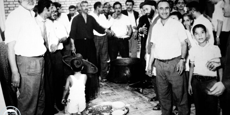 «هیئات و تکایای عزاداری حسینی(ع) در گذر زمان» در آیینه تصاویر(۲)