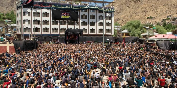 تحلیلی بر اعلام عزای عمومی در یک چهارم جهان