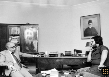 علی امینی: کسانی که خود عامل فساد بودند صحبت از مبارزه با فساد کردند