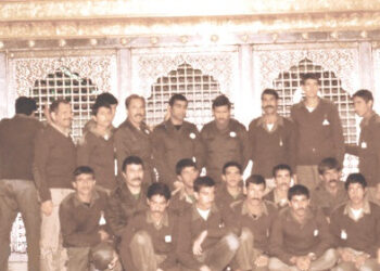 برپایی زیارت عاشورا با خوف و رجا