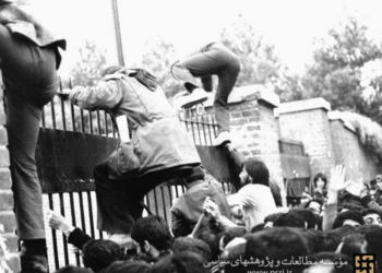 تسخیرکنندگان لانه، نگران تکرار ۲۸مرداد بودند