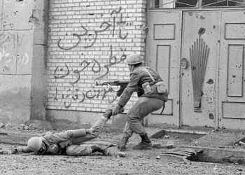 شجاعت عنایت در نجات نیروی ارتشی