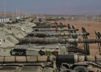 تشکیل توپخانه سپاه با غنیمتی‌های جنگ