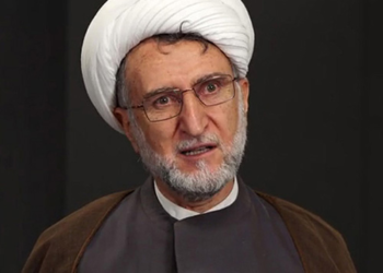 تقریظ رهبر انقلاب آغاز راه ما برای تبیین جنایات آمریکا است