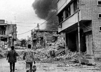 عامو حسن؛ پیرمرد نابینایی که دشمن به او هم رحم نکرد!