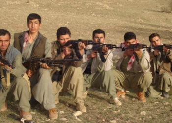 مخالفت با همبند شدن نوجوانان با زندانی‌های کارخانه چریک‌سازی!