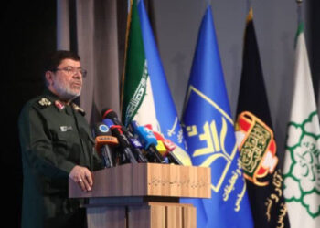 سردار شریف: باید تصویری واقعی از دفاع مقدس به جوانان انتقال پیدا کند