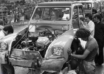 سیاست صنعتی کردن کشور تا چه حد مورد توجه دولت بود؟