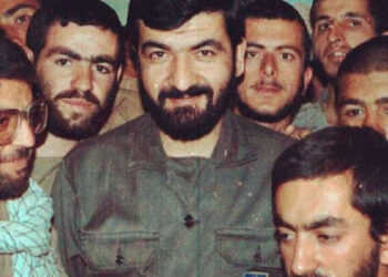 استیصال دشمن از مقاومت ملت ایران