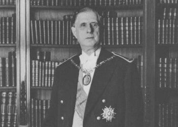 مردی که خواهان سیاست خارجی مستقل از آمریکا بود