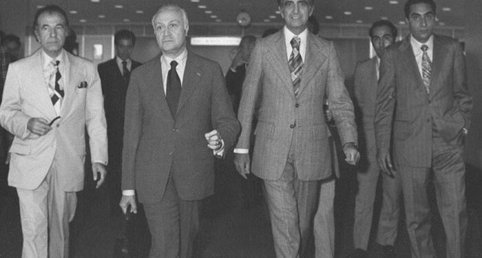 نماینده‌ای که از نمایندگی‌اش خبر نداشت!