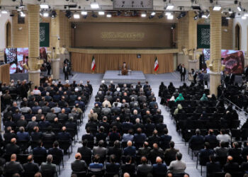 دستگاه‌های دولتی و نظارتی نباید سرعت‌گیر بخش خصوصی باشند