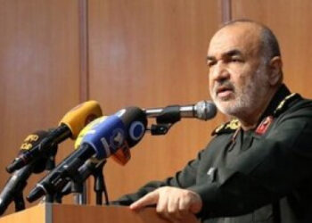 فرمانده کل سپاه : سید مقاومت توانست مشعل های پر فروغ انقلاب اسلامی را در لبنان برافروزد