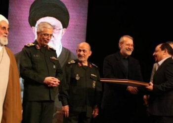 مراسم تقدیر از رفیق دوست در موزه ملی انقلاب اسلامی و دفاع مقدس + عکس