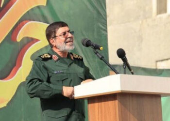 ما بسیار قدرتمندتر از آن هستیم که دشمن تصور می کند