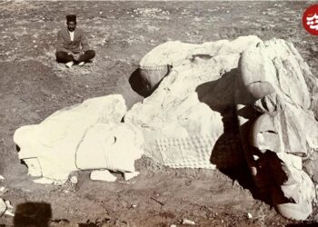 تخت جمشید صد سال پیش چه شکلی بود؟