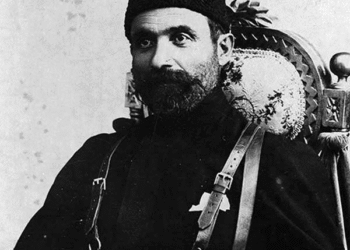 چهره متناقض مشروطیت