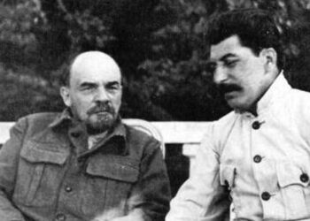 از سیمبرسک تا انقلاب