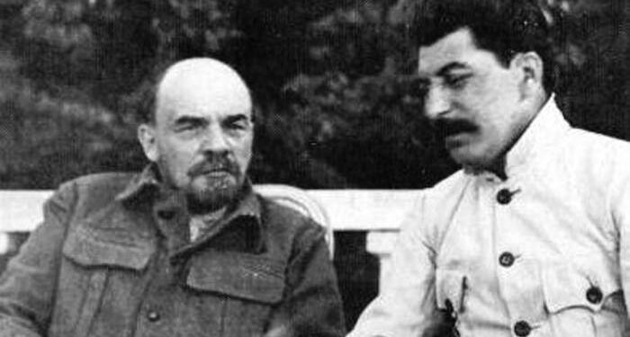 از سیمبرسک تا انقلاب