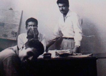 از قلم تا سلاح