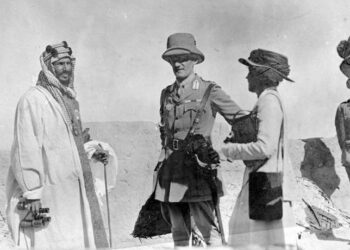 پادشاه بی‌تاج و تخت خلیج فارس