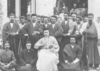 خانِ معترض؛ روایت یک زندگی در تقابل با مرکز