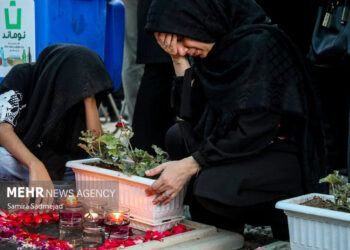 قطعه ۴۲؛ آوردگاه اشک برای شهدایی که مظلوم بودند