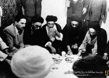 استاد استعمارستیز امام خمینی