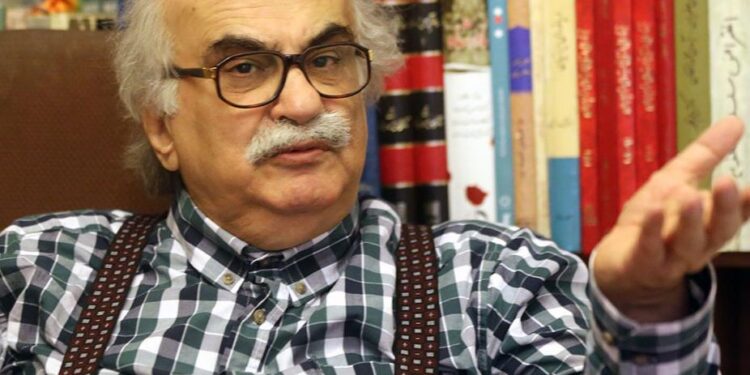 آمریکایی ها به شاه گفتند باید مصدق را برکنار کند!