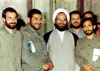 پرواز آخر آغازگر «صدای انقلاب»
